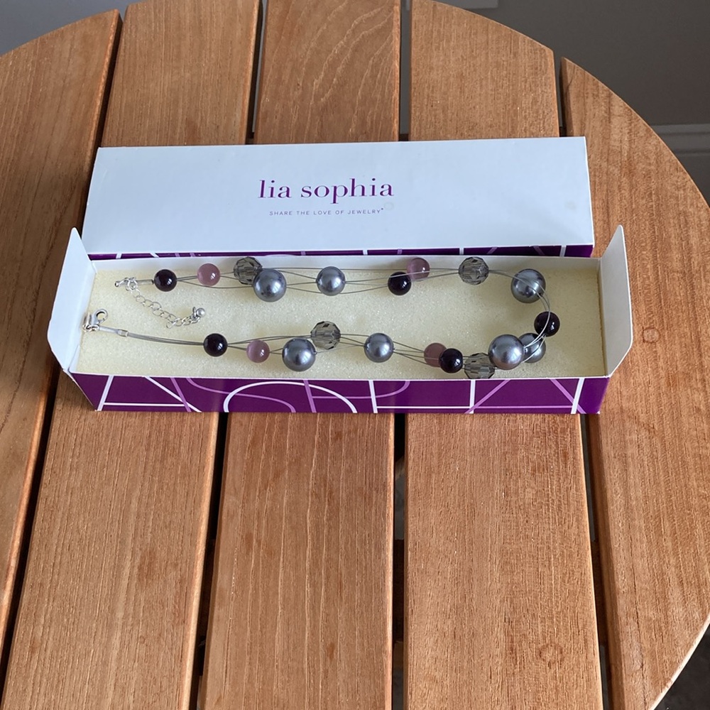 Lia Sophia Vino Necklace New in box.